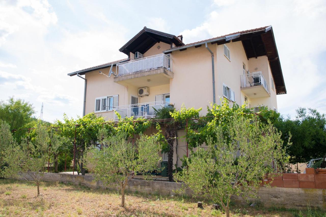 Apartment Dalmatien Raslina Exterior foto
