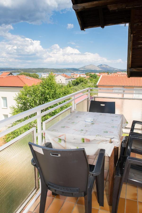 Apartment Dalmatien Raslina Exterior foto